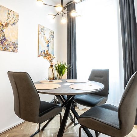 Comfortable, Balcony Apartment - Quick Access To Vienna'S Old Centre Exteriér fotografie